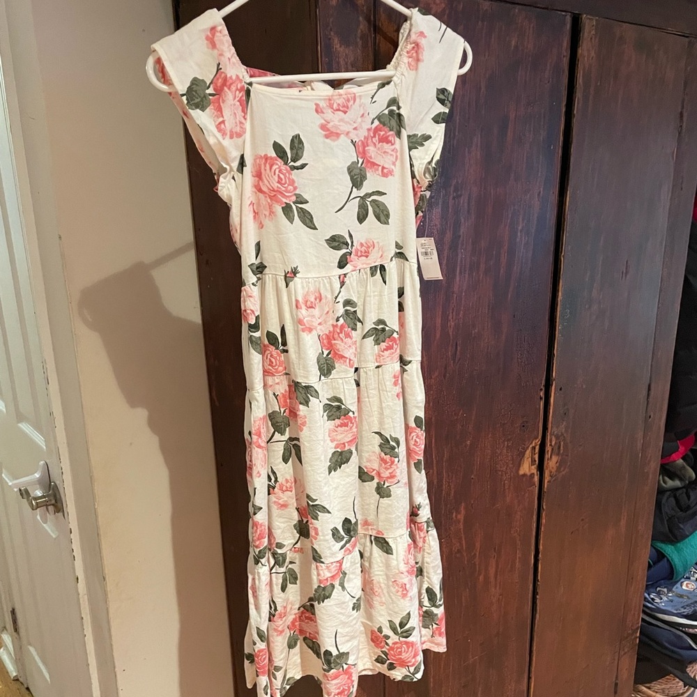 NWT Girls Floral Dress